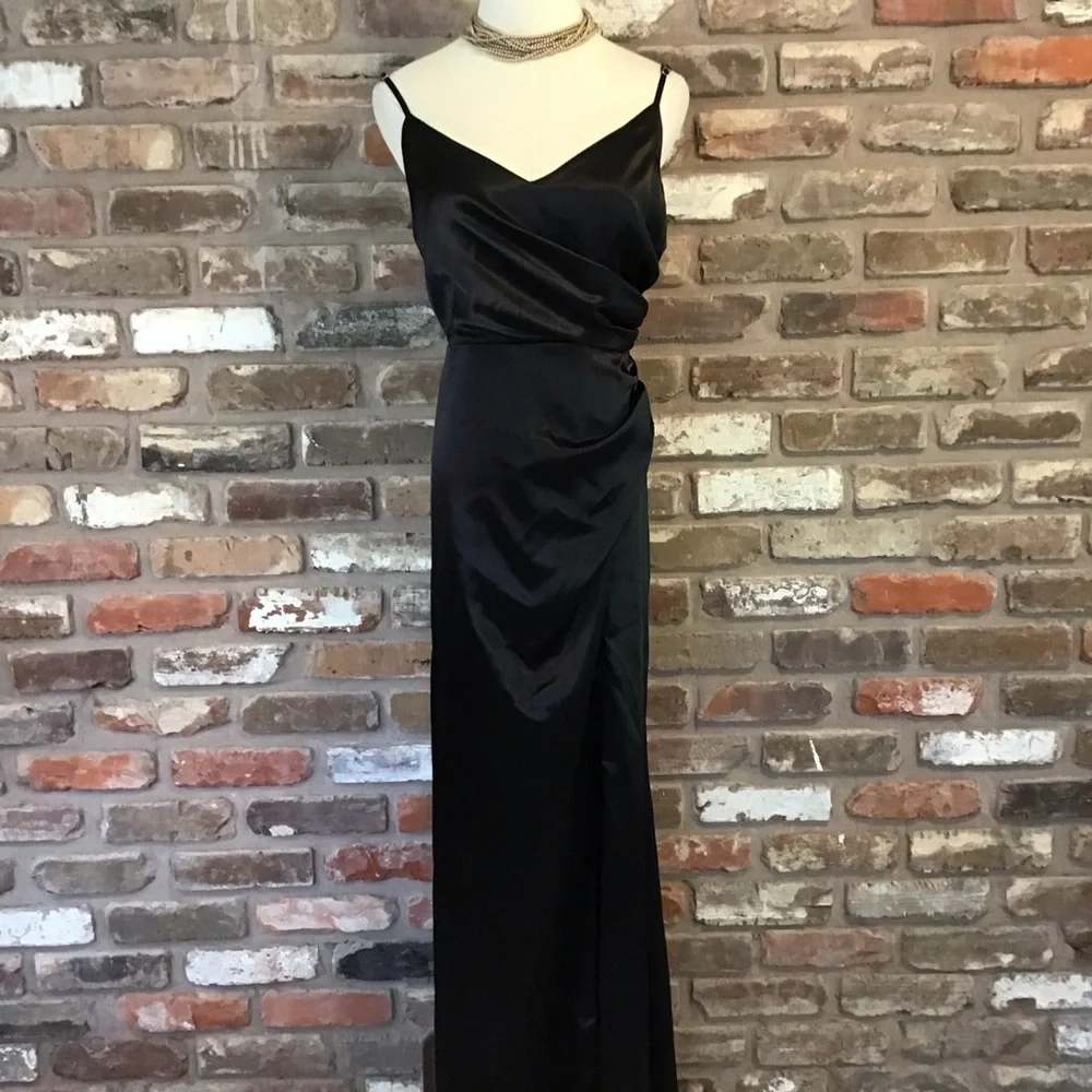 BIRDY GREY Women's Black Satin CATHERINE V-Neck Ruched Sleeveless Dress L - Picture 2 of 8